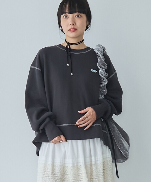 PENNEYS(ぺニーズ)の「Penneys(ぺニーズ)別注モチモチ裏起毛クルーネックスウェット(スウェット・レディース・ライトグレー/ダークグレー/オレンジ系その他/ケリーグリーン・M/L)」の3枚目の写真