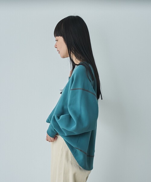 PENNEYS(ぺニーズ)の「Penneys(ぺニーズ)別注モチモチ裏起毛クルーネックスウェット(スウェット・レディース・ライトグレー/ダークグレー/オレンジ系その他/ケリーグリーン・M/L)」の19枚目の写真