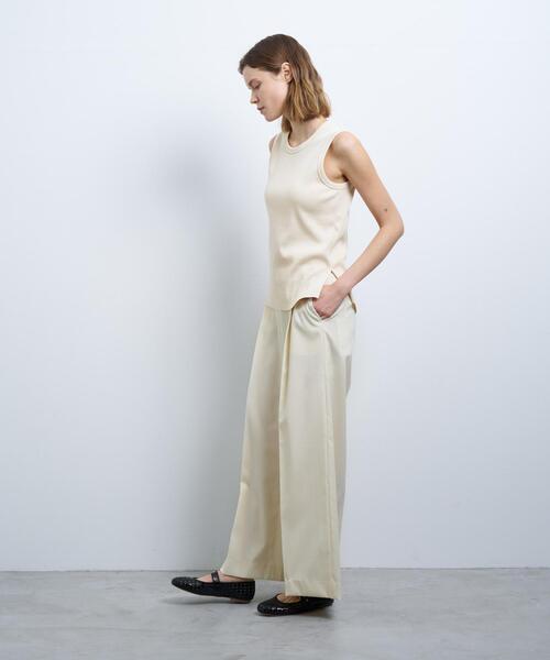 LANVIN en Bleu(ランバンオンブルー)の「ウールポリエステルタックワイドパンツ(その他パンツ・レディース・ネイビー/オフホワイト・38/36)」の4枚目の写真