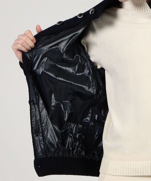 HERNO（ヘルノ）の「HERNO スタンドカラー ニットブルゾン（ブルゾン・メンズ・ネイビー/ライトグレー・50/48）」の7枚目の写真