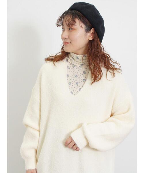 Samansa Mos2(サマンサ モスモス)の「◎シャギーキーネックニット(ニット/セーター・レディース・レッド/チャコールグレー/キナリ/イエロー/ブルー・F)」の7枚目の写真