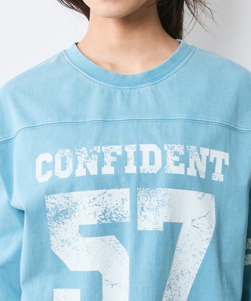 CHIC STYLE(シックスタイル)の「綿100%フットボールTシャツ<大きいサイズ有>シックスタイル(Tシャツ/カットソー・レディース・チャコール/サックスブルー・LL/3L/4L/5L/M/L)」の8枚目の写真