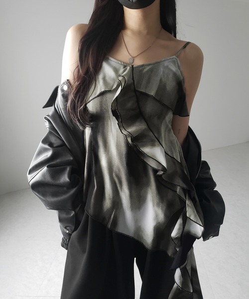 me+em select(ミームセレクト)の「タイダイサテンアシンメトリーフリルキャミソールビスチェ / tiedye satin asymmetry frill camisole bustier(キャミソール・レディース・ブラック・FREE)」の18枚目の写真