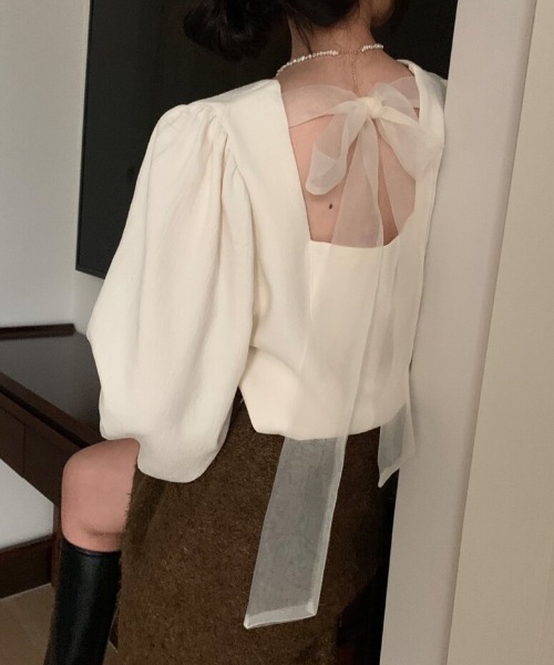 Teem Store(チームストア)の「バックシフォンリボン Vネックブラウス(シャツ/ブラウス・レディース・アイボリー/ブラック・L/M)」の8枚目の写真