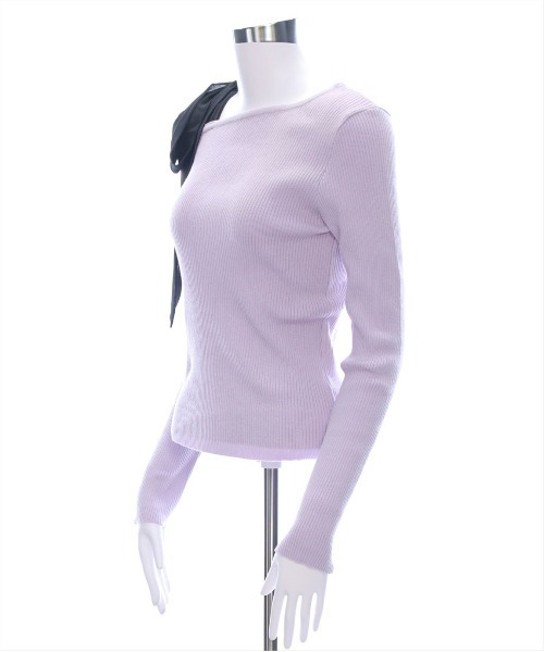 clear（クリア）の「肩リボンワンショルニットトップス[大人フェミニン スタイルアップ]（ニット/セーター・レディース・ブラック/ラベンダー/アイボリー・F）」の6枚目の写真