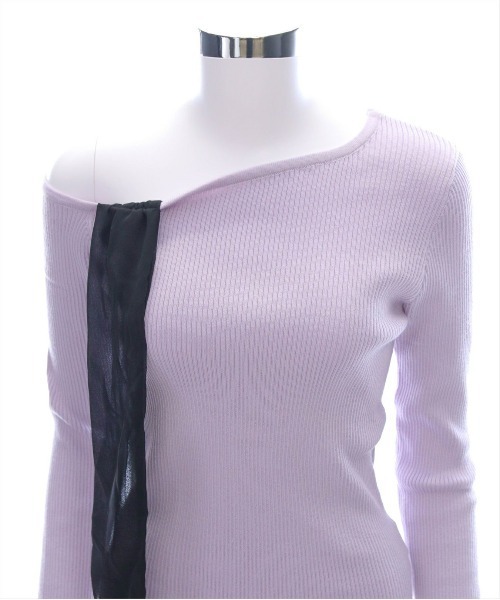 clear（クリア）の「肩リボンワンショルニットトップス[大人フェミニン スタイルアップ]（ニット/セーター・レディース・ブラック/ラベンダー/アイボリー・F）」の12枚目の写真