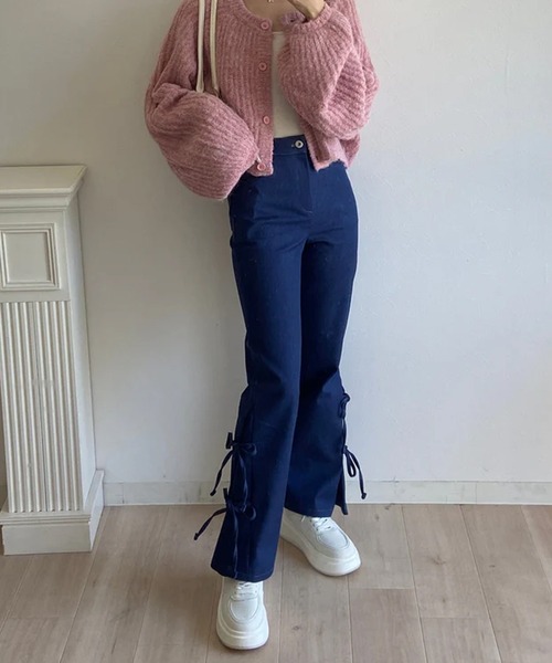 merrylatte(メリーラテ)の「サイドリボンデザインデニム(デニムパンツ・レディース・ブルー・M/S)」の6枚目の写真