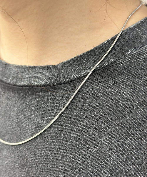 CPCM（シーピーシーエム）の「ステンレスナローネックレス（リング・レディース・シルバー/シルバー系その他/シルバー系その他2・FREE）」の4枚目の写真