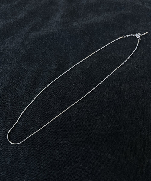 CPCM（シーピーシーエム）の「ステンレスナローネックレス（リング・レディース・シルバー/シルバー系その他/シルバー系その他2・FREE）」の6枚目の写真