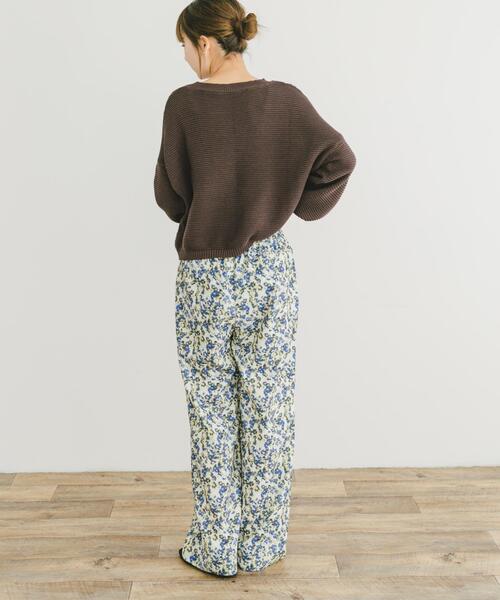 ITEMS URBANRESEARCH（アイテムズ アーバンリサーチ）の「イージーケアワイドパンツ（その他パンツ・レディース・ベージュ/ブラック/ホワイト系その他・FREE）」の16枚目の写真