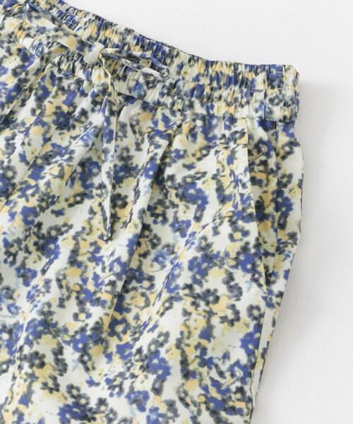 ITEMS URBANRESEARCH（アイテムズ アーバンリサーチ）の「イージーケアワイドパンツ（その他パンツ・レディース・ベージュ/ブラック/ホワイト系その他・FREE）」の18枚目の写真