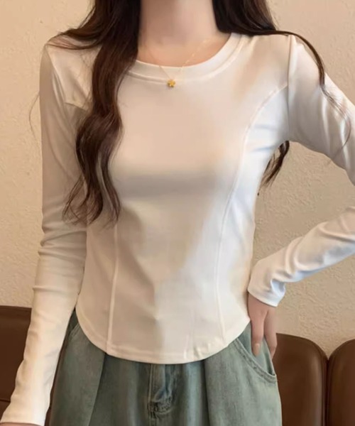 aimoha（アイモハ）の「ラウンドネックフィット長袖トップス（Tシャツ/カットソー・レディース・ホワイト/ブラック/ダークグレー/ワインレッド/チョコ・FREE）」の8枚目の写真