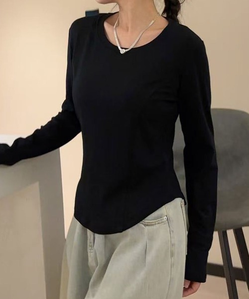 aimoha（アイモハ）の「ラウンドネックフィット長袖トップス（Tシャツ/カットソー・レディース・ホワイト/ブラック/ダークグレー/ワインレッド/チョコ・FREE）」の12枚目の写真