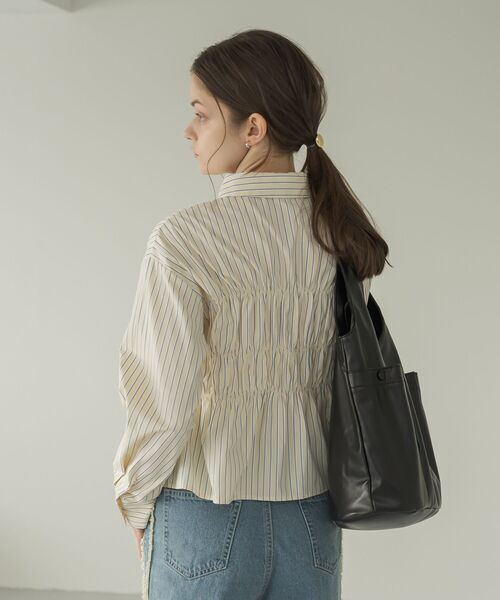 RETRO GIRL（レトロガール）の「ビスチェ風ギャザーSH（シャツ/ブラウス・レディース・イエロー系その他/オフホワイト/ブルー系その他・FREE）」の7枚目の写真