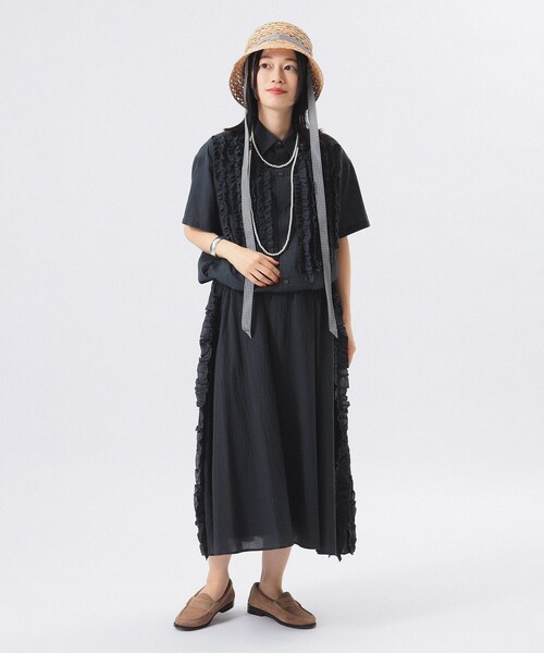 BEAMS BOY（ビームスボーイ）の「ドビー フリル ショートスリーブ（シャツ/ブラウス・レディース・オフホワイト/チャコールグレー・ONE SIZE）」の6枚目の写真