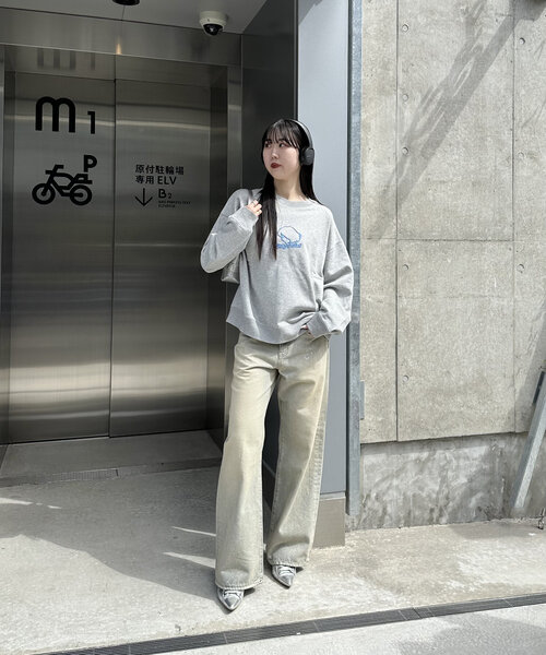 TOKYOGIRL（トーキョーガール）の「WEB限定/2サイズ【TOKYO GIRL/東京ガール】3D刺繍ロゴクルー（スウェット・レディース・ホワイト/ブラック/グレー・MEDIUM/LARGE）」の5枚目の写真