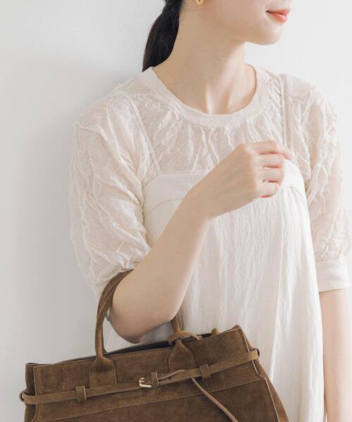 URBAN RESEARCH(アーバンリサーチ)の「new basic リネン混ワッシャーハーフスリーブニット(ニット/セーター・レディース・イエロー/ベージュ系その他/グレー系その他・FREE)」の4枚目の写真