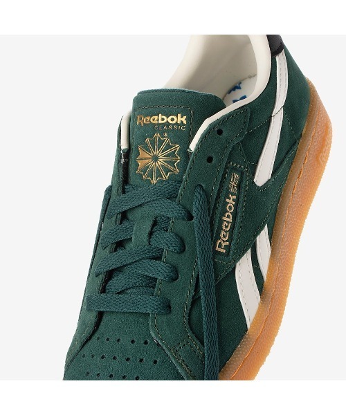 Reebok(リーボック)の「クラブシー グラウンズ UK / CLUB C GROUNDS UK(スニーカー・メンズ・レッド/グリーン/ブルー・23.0cm/23.5cm/24.5cm/24.0cm/25.0cm/25.5cm/26.0cm/26.5cm/27.0cm/27.5cm/28.0cm/28.5cm/29.0cm/30.0cm/22.5cm)」の4枚目の写真