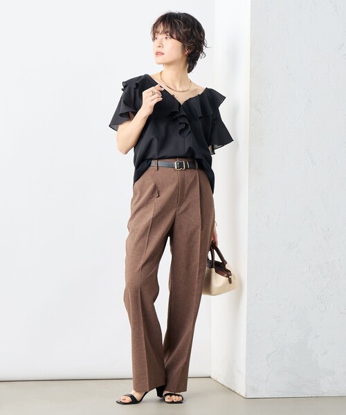 NOLLEY’S（ノーリーズ）の「《セットアップ対応》ウォッシャブルドライトロピカルセミワイド美脚パンツ（その他パンツ・レディース・ネイビー/ブラウン/ベージュ・36/38/40）」の12枚目の写真