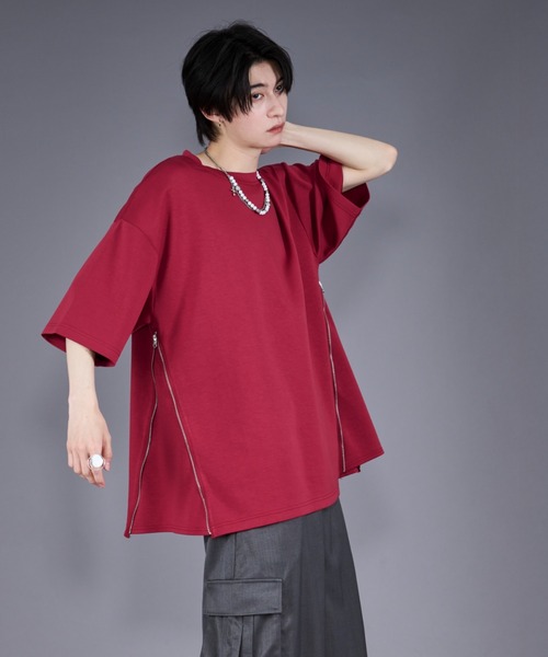 Ellno Loset(エルノロゼット)の「2WAYサイドジップポンチTシャツ(Tシャツ/カットソー・メンズ・レッド/ブラック/オフホワイト・LARGE/MEDIUM/SMALL)」の3枚目の写真