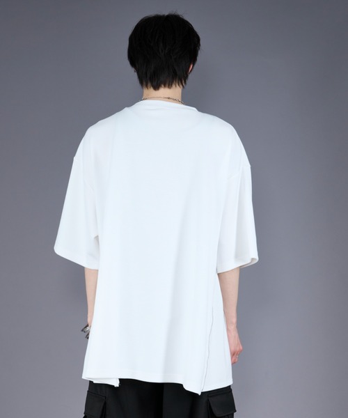 Ellno Loset(エルノロゼット)の「2WAYサイドジップポンチTシャツ(Tシャツ/カットソー・メンズ・レッド/ブラック/オフホワイト・LARGE/MEDIUM/SMALL)」の9枚目の写真