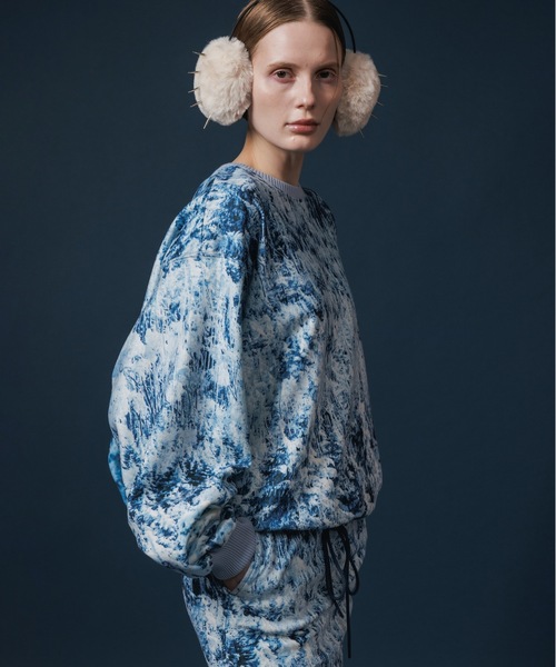 NON TOKYO（ノントーキョー）の「PRINT FLEECE PULLOVER TOP（スウェット・レディース・ピンク/ホワイト×グリーン/ホワイト×ブルー・FREE）」の2枚目の写真