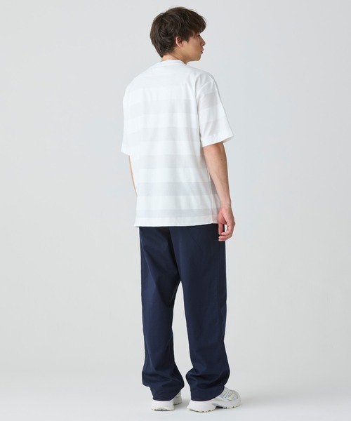 LACOSTE(ラコステ)の「オーバーサイズ パイル地切り替え同色ボーダーTシャツ(Tシャツ/カットソー・メンズ・ネイビー/カーキ/ホワイト/ブラック・2/5/4/3)」の8枚目の写真
