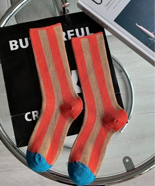 Burner（バーナー）の「【OKUOKU　0909】マルチカラー アソート　ソックス oku-socks-g1-5（ソックス/靴下・レディース・ブラック/ホワイト/ベージュ/オレンジ/ホワイト系その他2/ホワイト系その他3/ホワイト系その他4/ホワイト系その他5/ピンク系その他3/ピンク系その他4/レッド系その他3/グリーン系その他2/ブルー系その他2/ブラック系その他5/ブラウン系その他4/ライトグリーン/ブルー/パープル系その他2/パープル系その他3/ブルー系その他3/グリーン・FREE）」の20枚目の写真