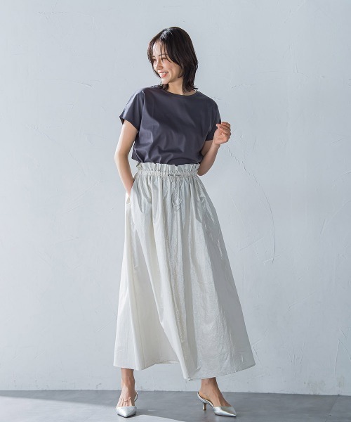LAUTREAMONT(ロートレアモン)の「【WEB限定】【3サイズ】スムースコットンラウンドヘムカットソー≪洗える/接触冷感≫(Tシャツ/カットソー・レディース・ネイビー/ベージュ/ブラック/ライトブルー/チャコールグレー/ホワイト/ピンク・11号/9号/7号)」の18枚目の写真