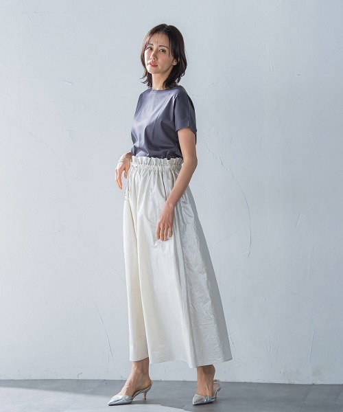 LAUTREAMONT(ロートレアモン)の「【WEB限定】【3サイズ】スムースコットンラウンドヘムカットソー≪洗える/接触冷感≫(Tシャツ/カットソー・レディース・ネイビー/ベージュ/ブラック/ライトブルー/チャコールグレー/ホワイト/ピンク・11号/9号/7号)」の19枚目の写真