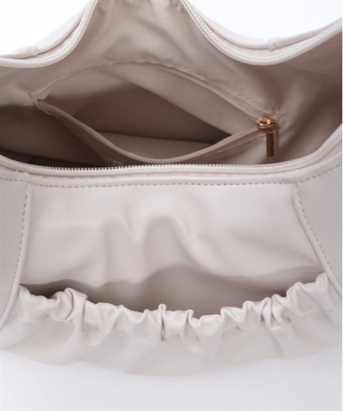 axes femme（アクシーズファム）の「サイドポケットギャザートート（トートバッグ・レディース・ブラック/キナリ・FREE）」の13枚目の写真