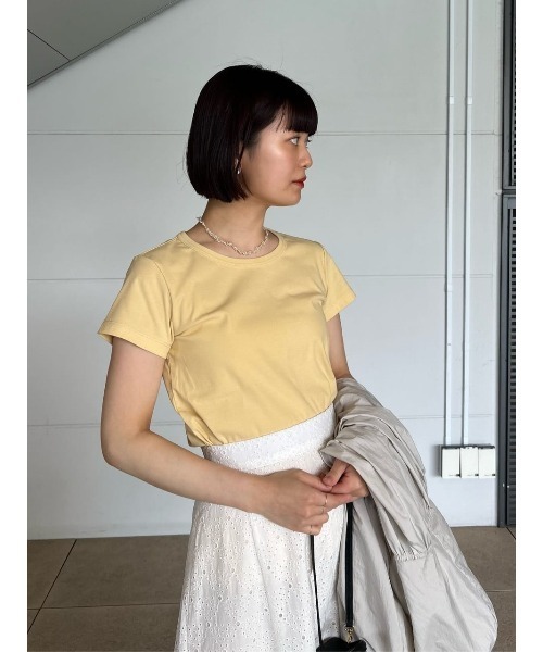 ESTNATION（エストネーション）の「ESTNATION / コンパクト フライス Tシャツ（Tシャツ/カットソー・レディース・ホワイト/ブラック/ブラウン/イエロー・FREE）」の18枚目の写真