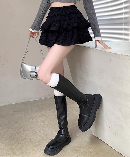 DAY CLOSET（デイ クローゼット）の「レディース 韓国っぽシャーリングニットフリルティアードミニスカート（スカート・レディース・ブラック/アイボリー/ホワイト・L/M）」の20枚目の写真