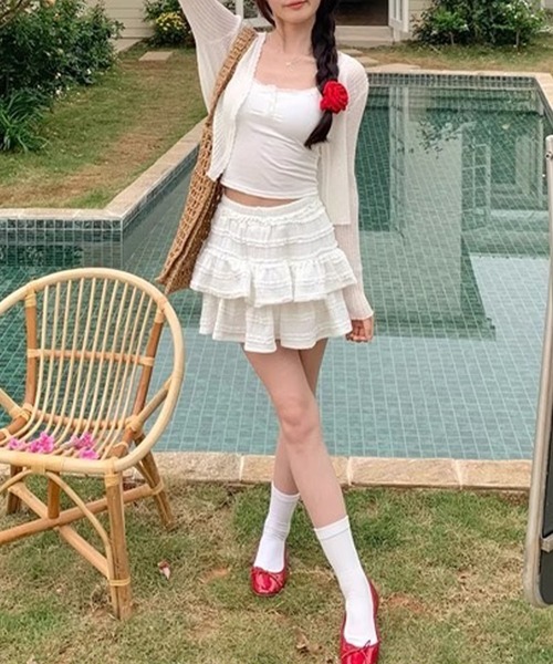 DAY CLOSET（デイ クローゼット）の「レディース 韓国っぽシャーリングニットフリルティアードミニスカート（スカート・レディース・ブラック/アイボリー/ホワイト・L/M）」の7枚目の写真