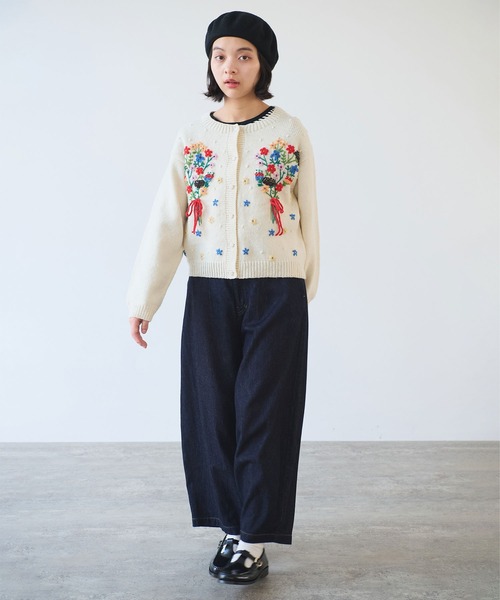 bulle de savon（ビュルデサボン）の「△ペルーハンドニット ブーケ刺繍カーディガン（カーディガン/ボレロ・レディース・ホワイト/ダークブラウン・FREE）」の9枚目の写真