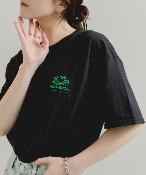FRUIT OF THE LOOM(フルーツオブザルーム)の「【FRUIT OF THE LOOM×LE CERCLE】別注/ロゴTシャツ(Tシャツ/カットソー・レディース・グレー系その他/ブラック系その他/ホワイト系その他・FREE)」の8枚目の写真