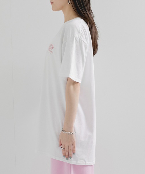 FRUIT OF THE LOOM(フルーツオブザルーム)の「【FRUIT OF THE LOOM×LE CERCLE】別注/ロゴTシャツ(Tシャツ/カットソー・レディース・グレー系その他/ブラック系その他/ホワイト系その他・FREE)」の12枚目の写真