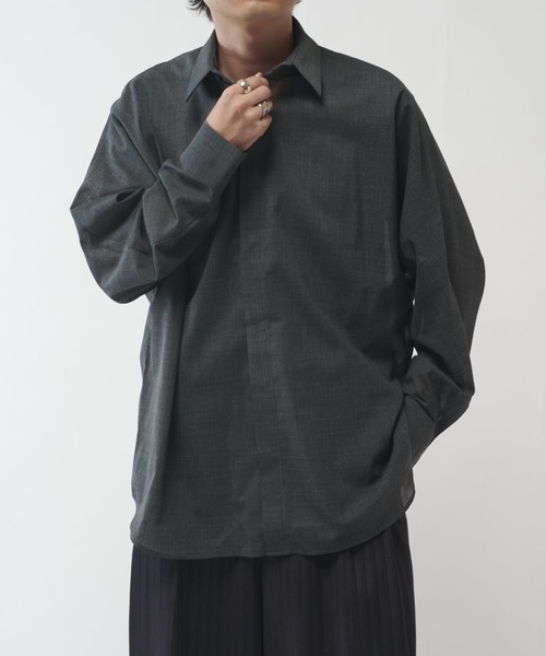 Lui's（ルイス）の「ウール混ドライタッチシアーシャツ（シャツ/ブラウス・メンズ・ブラック/チャコールグレー/アッシュグレー・FREE）」の10枚目の写真