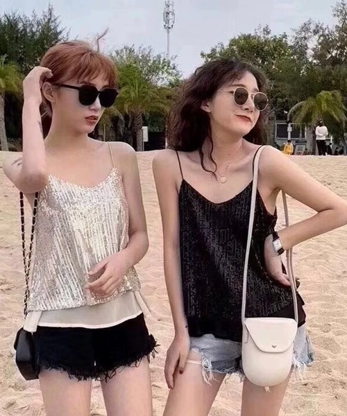 DAY CLOSET(デイ クローゼット)の「レディース 煌めきで視線ひとり占め。スパンコールシースルーキャミソール(キャミソール・レディース・ブラック/エメラルド/ベージュ/ホワイト・FREE)」の14枚目の写真