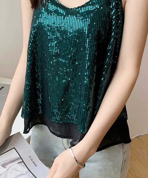 DAY CLOSET(デイ クローゼット)の「レディース 煌めきで視線ひとり占め。スパンコールシースルーキャミソール(キャミソール・レディース・ブラック/エメラルド/ベージュ/ホワイト・FREE)」の10枚目の写真