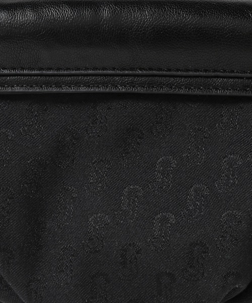 JEANASIS（ジーナシス）の「スタッズジャガードモノグラムミニBAG/576812（ショルダーバッグ・レディース・ブラック系その他/カーキ系・FREE）」の16枚目の写真