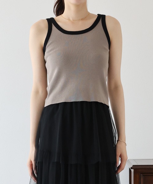 BLUEEAST（ブルーイースト）の「2WAYバイカラータンクトップ（タンクトップ・レディース・オフホワイト/ブラック/グレイッシュベージュ・MEDIUM）」の18枚目の写真