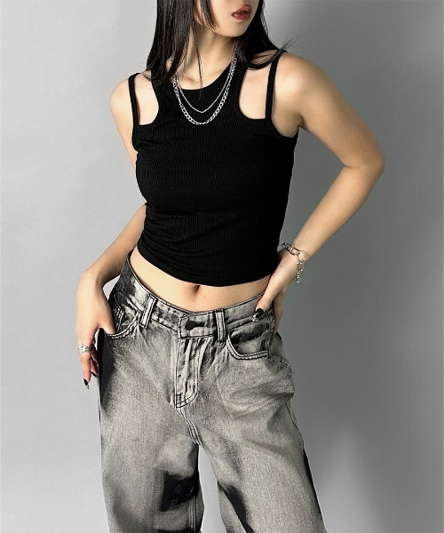 LVEU.(ラブユ.)の「【LVEU.】ストラップデザインタンクトップ / トップス カットソー リブ タンクトップ ストラップ インナー レイヤード ブラック ホワイト グレー カーキ(タンクトップ・レディース・カーキ/ホワイト/ブラック/グレー・FREE)」の22枚目の写真