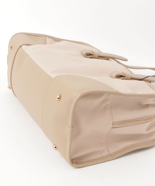 THEATRE PRODUCTS(シアタープロダクツ)の「ナイロンツイルスクエアハンドバッグL(ボストンバッグ・レディース・ブラック/ベージュ/ブラウン・FREE)」の6枚目の写真