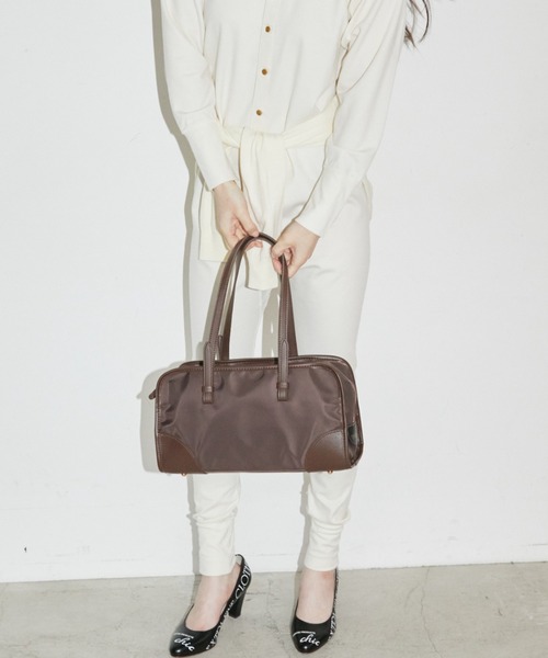 THEATRE PRODUCTS(シアタープロダクツ)の「ナイロンツイルスクエアハンドバッグL(ボストンバッグ・レディース・ブラック/ベージュ/ブラウン・FREE)」の8枚目の写真