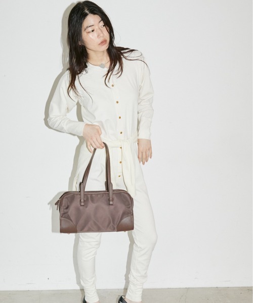 THEATRE PRODUCTS(シアタープロダクツ)の「ナイロンツイルスクエアハンドバッグL(ボストンバッグ・レディース・ブラック/ベージュ/ブラウン・FREE)」の9枚目の写真