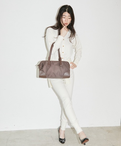 THEATRE PRODUCTS(シアタープロダクツ)の「ナイロンツイルスクエアハンドバッグL(ボストンバッグ・レディース・ブラック/ベージュ/ブラウン・FREE)」の10枚目の写真