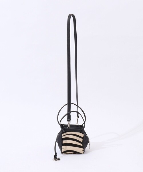 marco masi（マルコマージ）の「【MARCO MASI/ マルコマージ】ミニキューブゼブラバッグ（ショルダーバッグ・レディース・ゼブラ・FREE）」の12枚目の写真