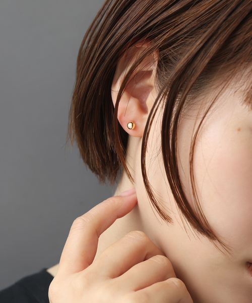 Lilas(リラ)の「5mmボールピアス K18(両耳)(ピアス(両耳用)・レディース・ゴールド・FREE)」の10枚目の写真