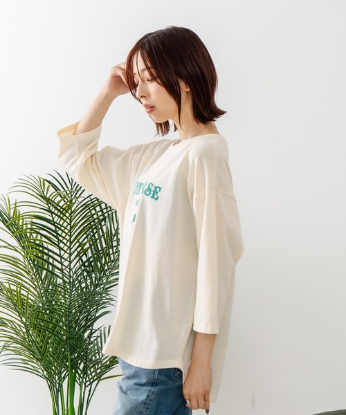 CONVERSE(コンバース)の「【CONVERSE/コンバース】裾ラウンド 7分袖 Tシャツ(Tシャツ/カットソー・レディース・チャコールグレー/レッド/ブルー/アイボリー・MEDIUM/LARGE)」の13枚目の写真
